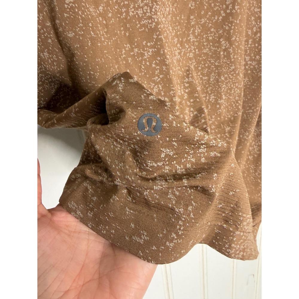 Lululemon Metal Vent Tech Short Sleeve Shirt Medium Brown Splatter Pattern 292 - Picture 8 of 8